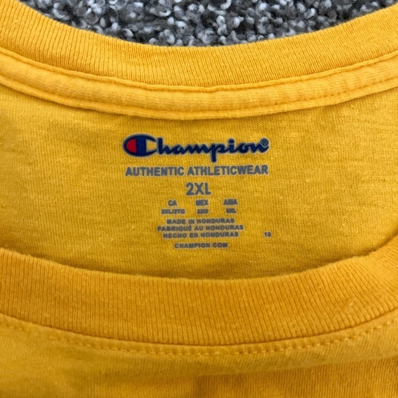 Champion Men’s 2XL Classic T-Shirt Lot Of 2 Cotton Embroidered Logo Tee Casual - Picture 6 of 9